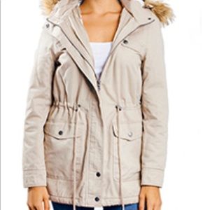 Khaki beige puffer Jacket